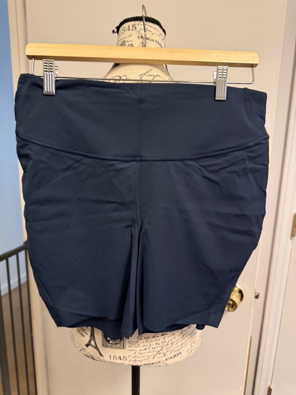 Women's Navy Performance Shorts